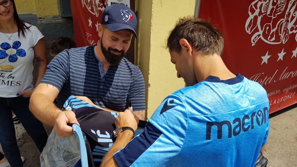 Lulic Signing 4